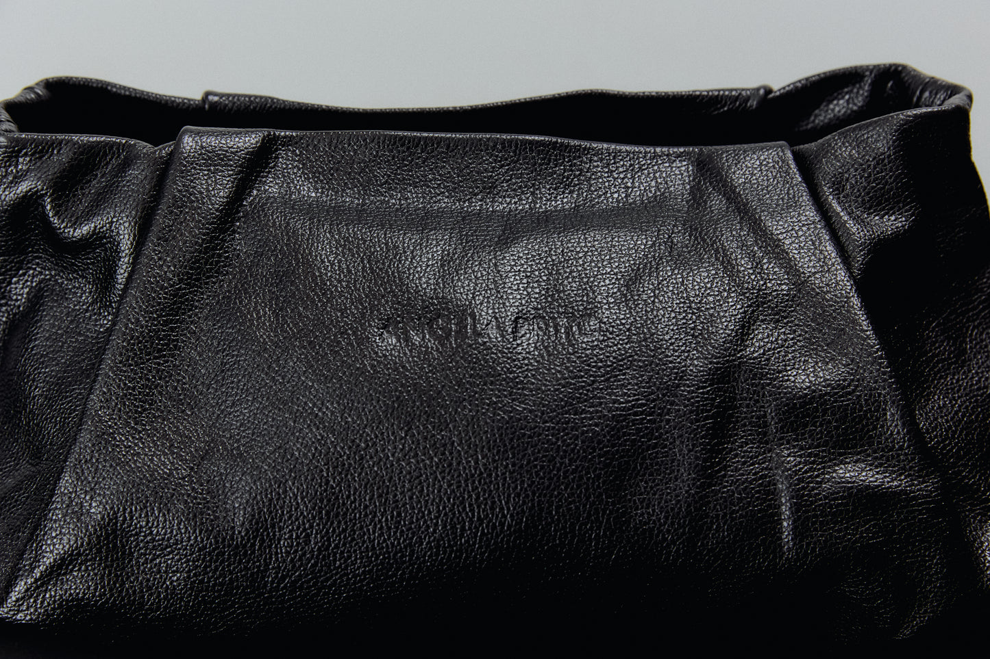 Bolsa Calcário Preto